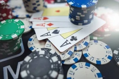 q7899 Inside Our Holdem Limelight Tables